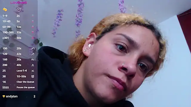 Sarabubbie webcam