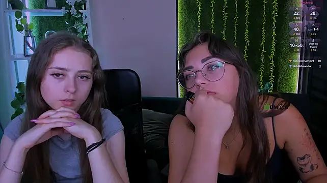 rebecca_smile webcam
