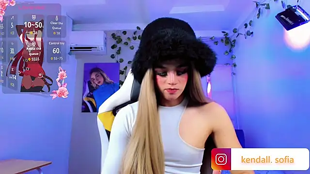 Sophiaa_doll_ webcam