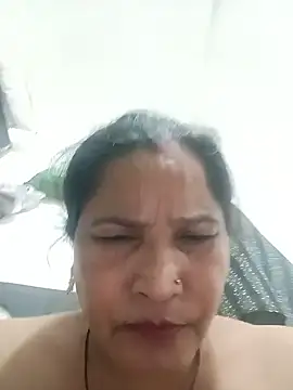 Wild_Kiara webcam