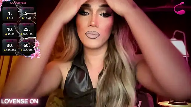 live chatting Lo La 69
