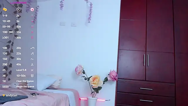 Sarabubbie webcam