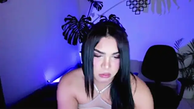 linda_zaam83866 webcam
