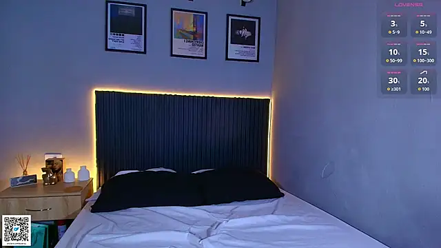 Leo_Savage_ webcam