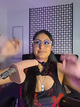 Amber_gold_ webcam