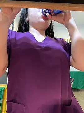 secretly_masturbating live webcam