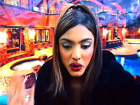 IndianPretty14u2Luv webcam