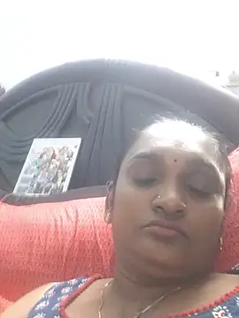Shalini8687 webcam