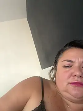 MikyVesela webcam