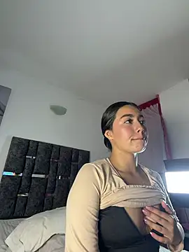 Natasharuso live cam on StripChat