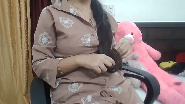 Sexy_iknoor webcam