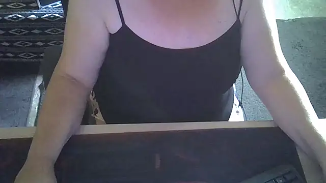 Silvia2277 webcam
