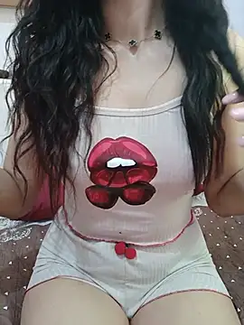 Fatina111 webcam