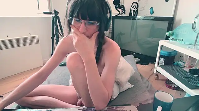CeriseLapine webcam