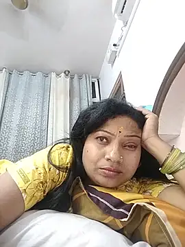 Cute-Janvi20 webcam