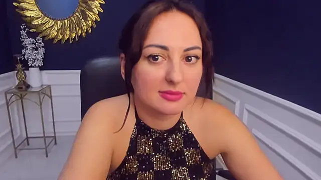 NoraSimons webcam