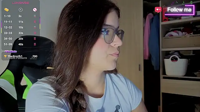 MiaMillers28 webcam