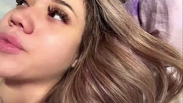 Angel_babygirI18 webcam