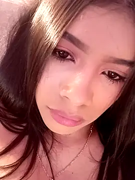 connie_ossaa webcam