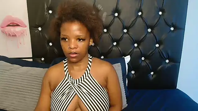 FreakyNubian webcam