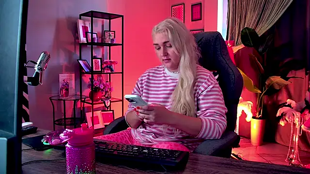 AmelieRowan webcam