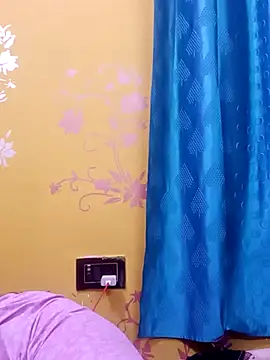 SAHIBAHOTBHABHI webcam