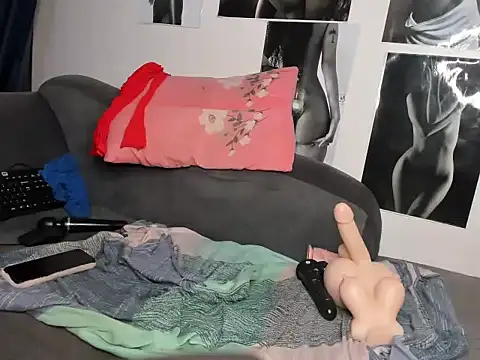 tinydolll