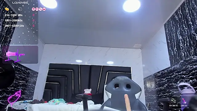 Ladyy_Scarlett webcam