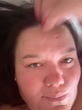 SunnyLeila2101 webcam