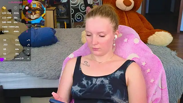 Mary_Blu webcam