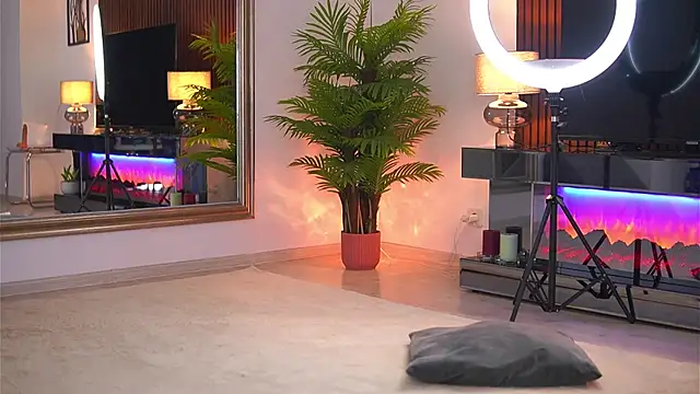 Abbela_White webcam