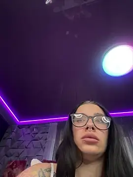 Queen_of_pain webcam