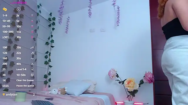 Sarabubbie webcam