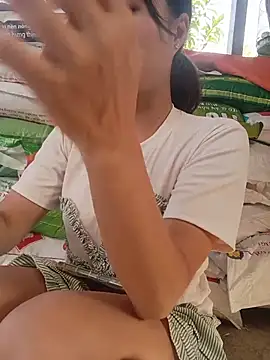 Linda-yiyi webcam