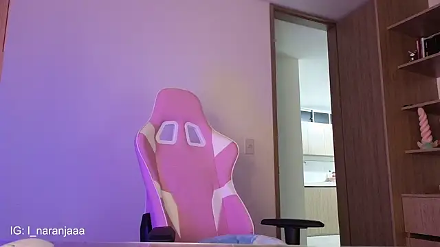 nara_lyn1 webcam