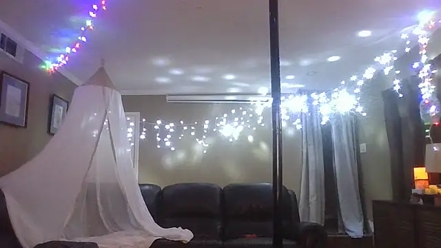 marilyn420 live webcam