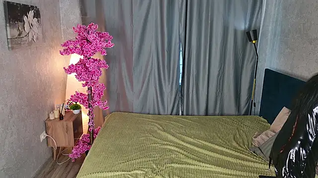 SakuraDreamm webcam