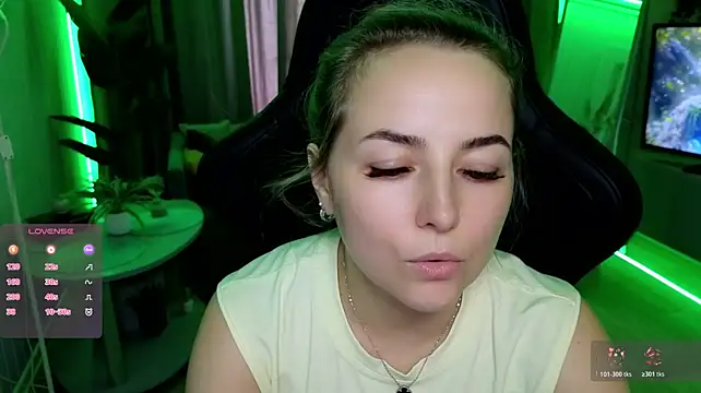 Mira_Mermayd webcam