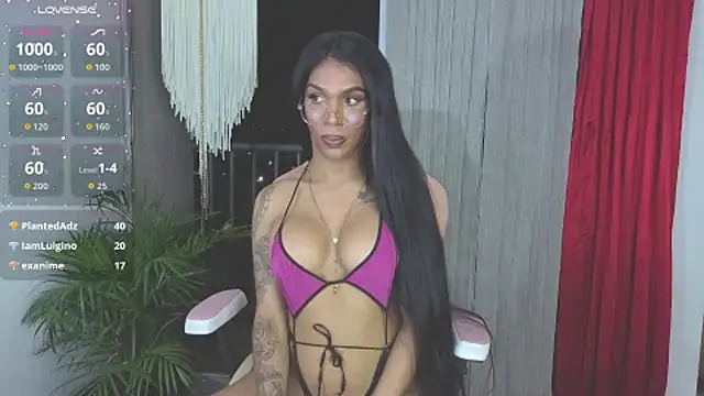 Queen_Morena webcam