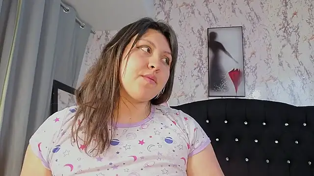 Larissa_Antonella webcam