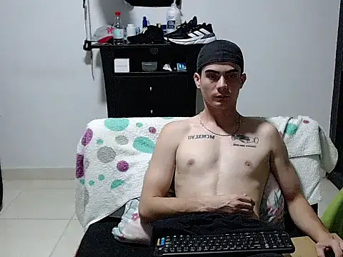 Zac_Efront webcam
