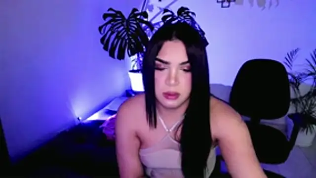 linda_zaam83866 webcam