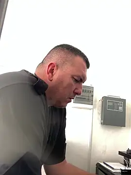 Mike8523 webcam