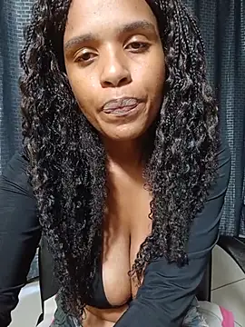 SexySlenderLexy webcam
