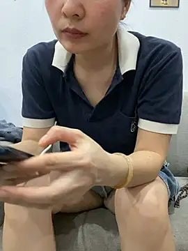 Ivy_Trix2 webcam