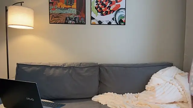 pollyflirt webcam