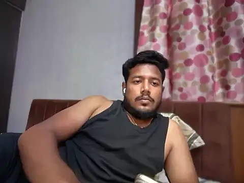 Randy642001 live cam on StripChat