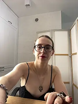 MartiniiSelenna webcam