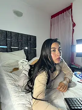 Natasharuso webcam