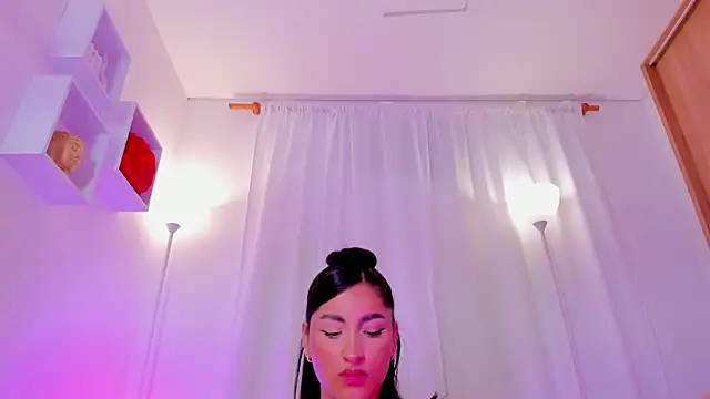 Aishapeyton_ webcam
